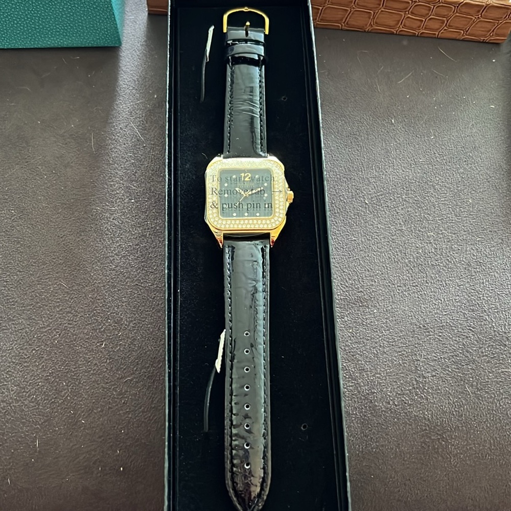 Joan Rivers watch - Picture 2 of 4